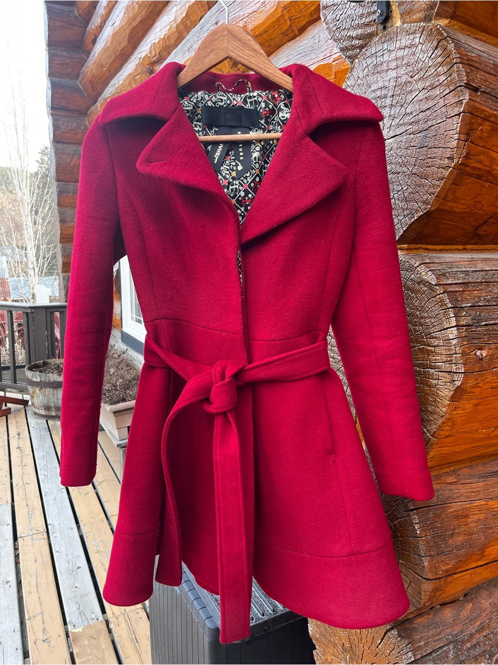 niniSHARE COUTURE Red Coat Size Medium Good Condition Designer Boutique - Picture 3 of 15